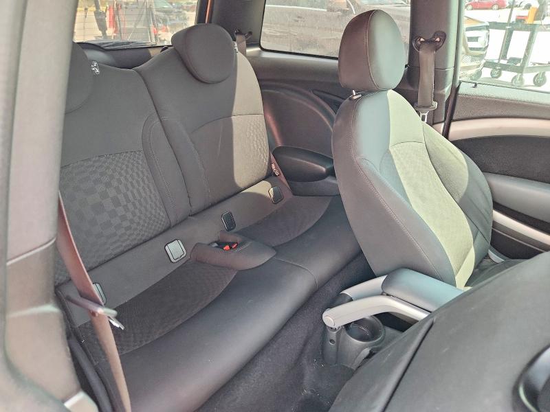 Продажа на аукционе авто 2010 Mini Cooper, vin: WMWMF7C53ATX43667, номер лота: 70411886