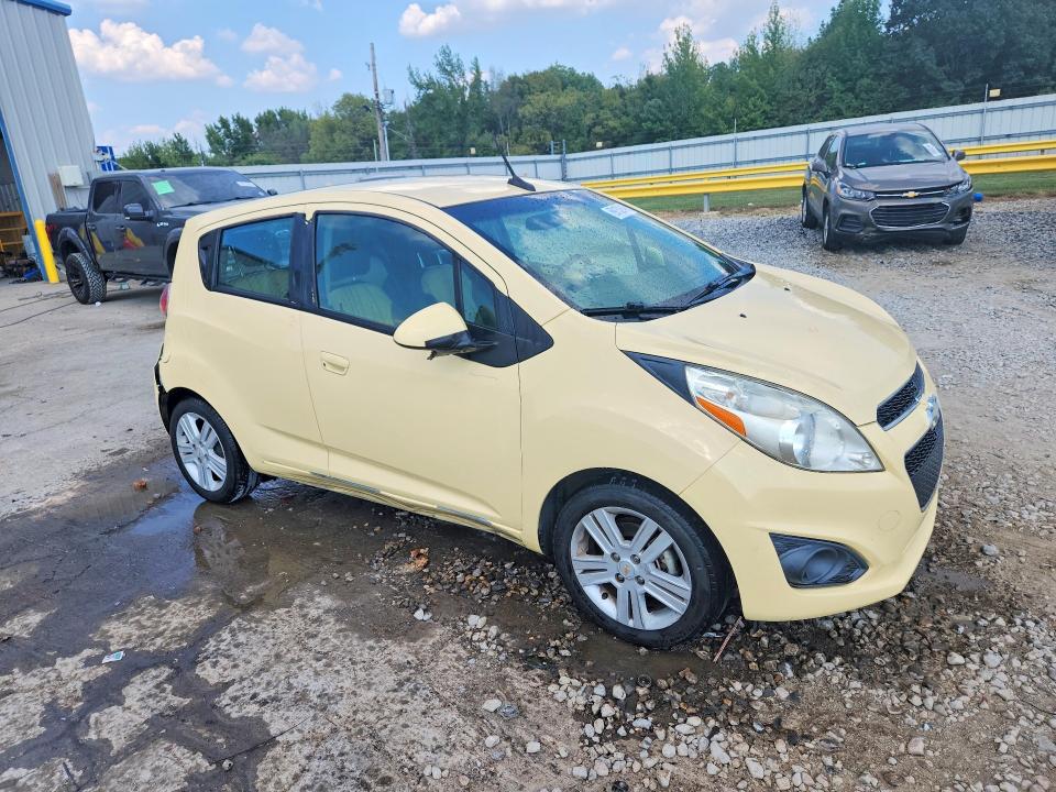 69152946 :رقم المزاد ، KL8CB6S94EC484338 vin ، 2014 Chevrolet Spark مزاد بيع