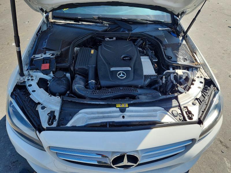 2018 Mercedes-benz C მანქანა იყიდება აუქციონზე, vin: 55SWF4JB4JU261603, აუქციონის ნომერი: 70849876