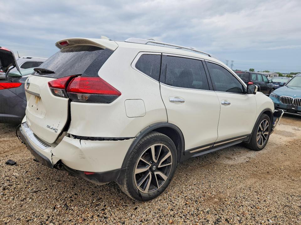 Продаж на аукціоні авто 2018 Nissan Rogue, vin: JN8AT2MV6JW350135, номер лоту: 69113346