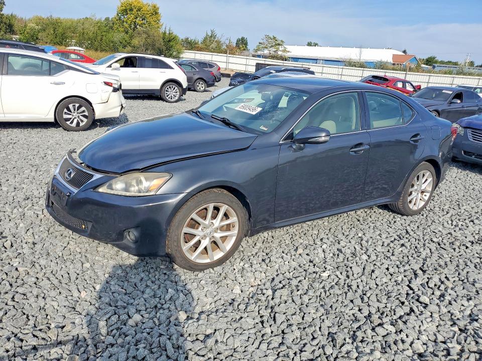 69009496 :رقم المزاد ، JTHCF5C26B5047916 vin ، 2011 Lexus Is مزاد بيع