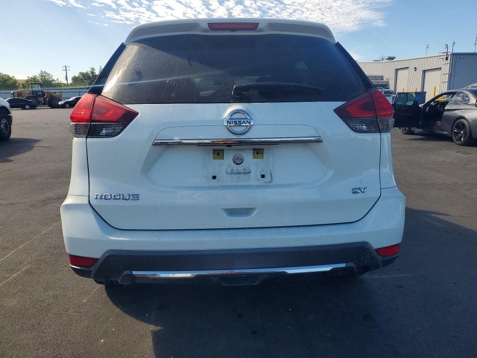 Продаж на аукціоні авто 2017 Nissan Rogue, vin: KNMAT2MT5HP527031, номер лоту: 68416436