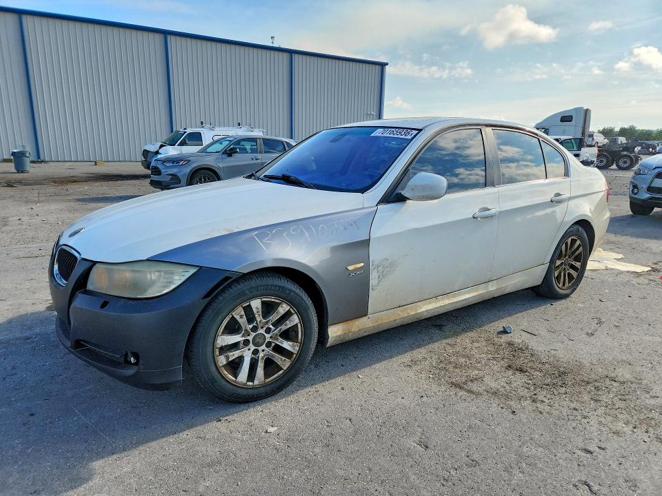 70165936 :رقم المزاد ، WBAPK5C54AA648737 vin ، 2010 Bmw 328 مزاد بيع
