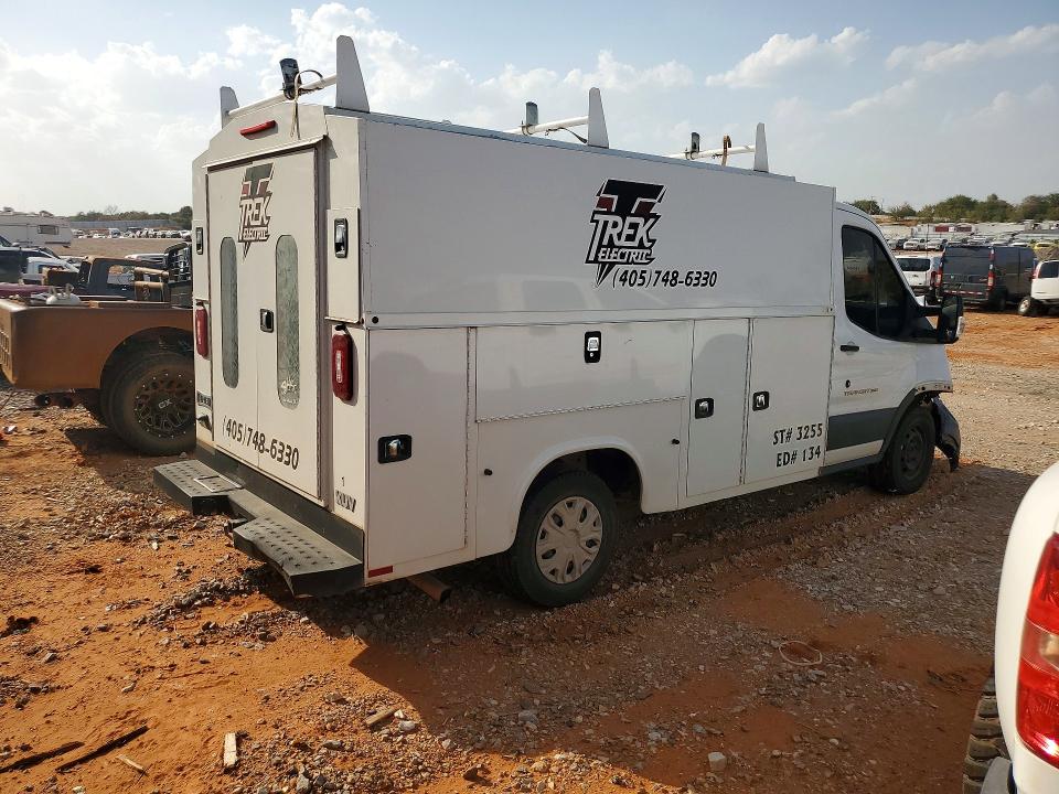 67956396 :رقم المزاد ، 1FDBW5PM2JKA42104 vin ، 2018 Ford Transit مزاد بيع