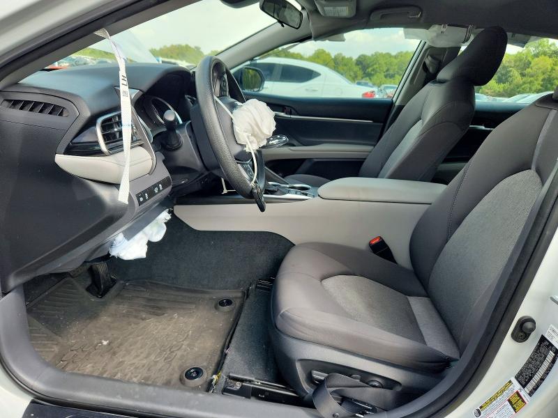 Продажа на аукционе авто 2022 Toyota Camry, vin: 4T1C31AK1NU042327, номер лота: 69700246