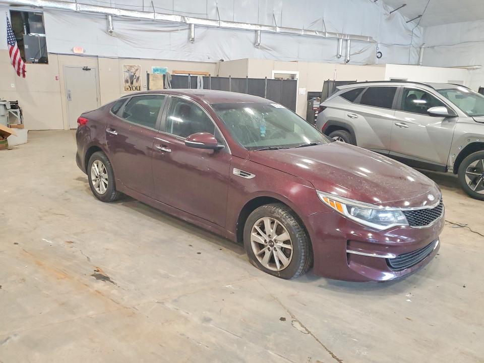 Продажа на аукционе авто 2018 Kia Optima, vin: 5XXGT4L33JG230425, номер лота: 67132416