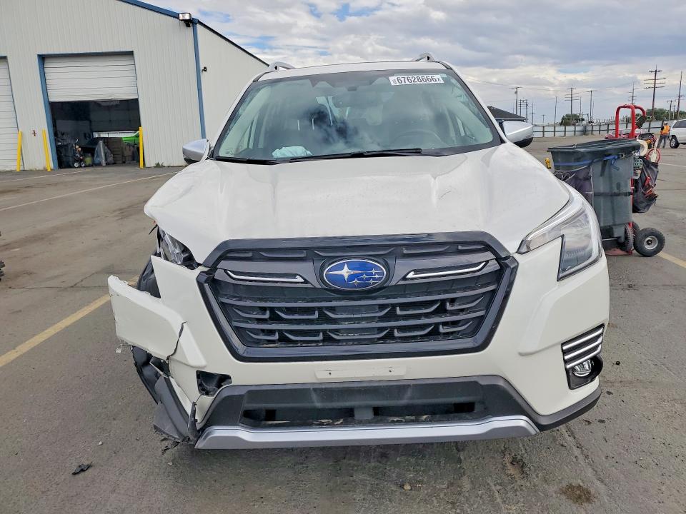 Продажа на аукционе авто 2024 Subaru Forester, vin: JF2SKAMC8RH410347, номер лота: 67628666