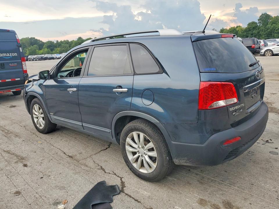 2011 Kia Sorento მანქანა იყიდება აუქციონზე, vin: 5XYKTDA27BG100214, აუქციონის ნომერი: 67891706