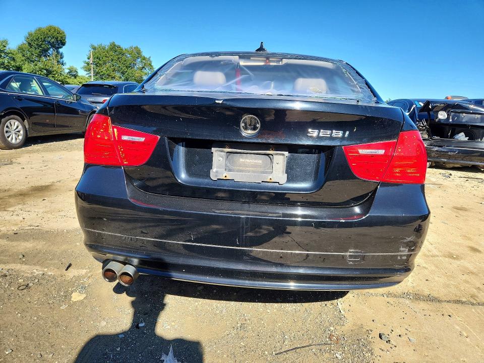 Aukcja sprzedaży 2011 Bmw 328, vin: WBAPK7C59BA820032, numer aukcji: 68931446