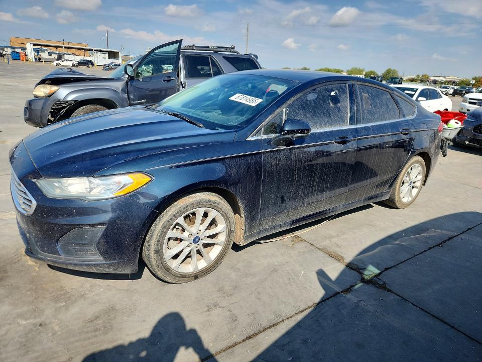 Продажа на аукционе авто 2020 Ford Fusion, vin: 3FA6P0HD3LR261405, номер лота: 67814986