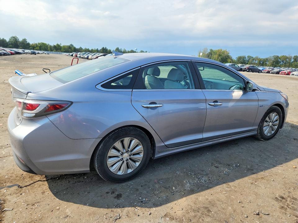 Продаж на аукціоні авто 2016 Hyundai Sonata Hybrid, vin: KMHE24L13GA041587, номер лоту: 69366586