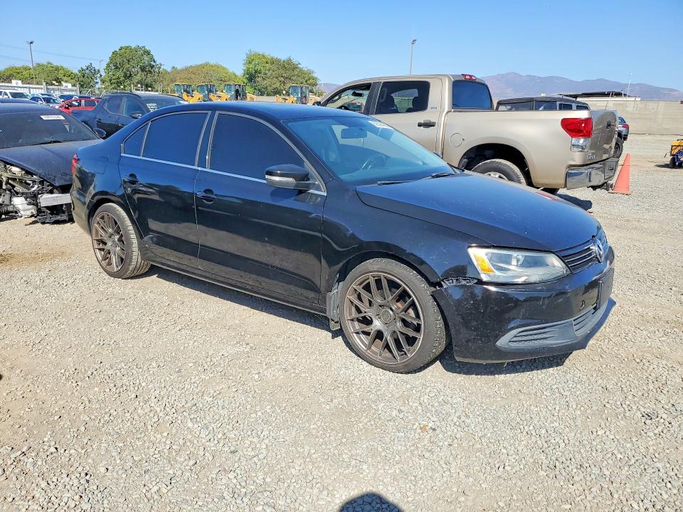 Продажа на аукционе авто 2014 Volkswagen Jetta, vin: 3VWD17AJ7EM439860, номер лота: 69594456