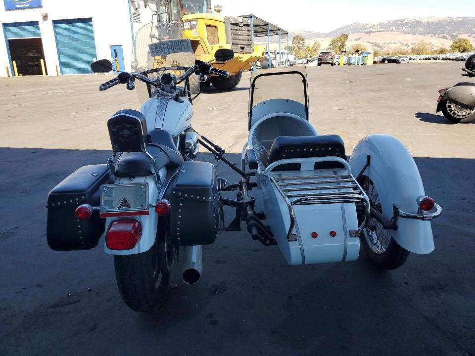 70954186 :رقم المزاد ، 1HD1CGP356K408946 vin ، 2006 Harley-davidson Xl1200 مزاد بيع