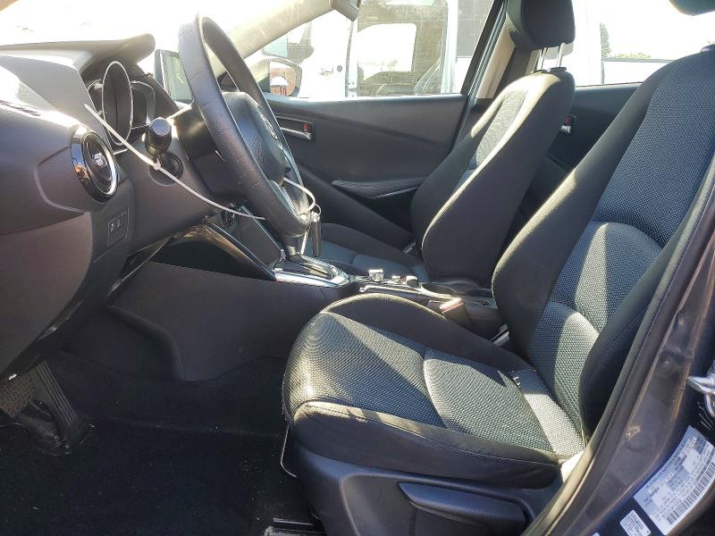 70812576 :رقم المزاد ، 3MYDLBYV0HY163092 vin ، 2017 Toyota Yaris Ia مزاد بيع