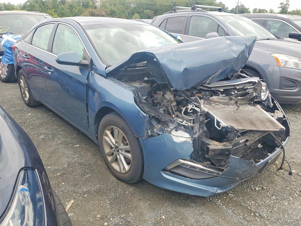2015 Hyundai Sonata მანქანა იყიდება აუქციონზე, vin: 5NPE24AF2FH212095, აუქციონის ნომერი: 69108336
