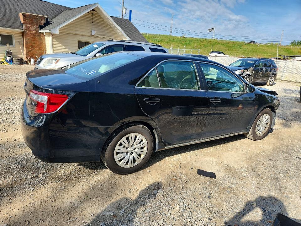 68154636 :رقم المزاد ، 4T4BF1FK1ER369361 vin ، 2014 Toyota Camry مزاد بيع