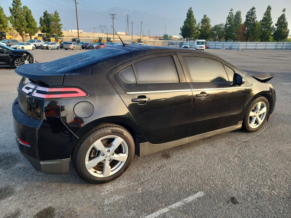68401006 :رقم المزاد ، 1G1RE6E42EU161367 vin ، 2014 Chevrolet Volt مزاد بيع