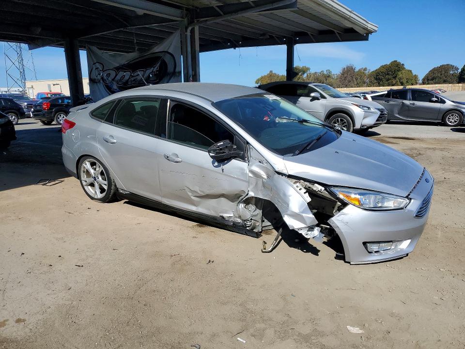 68877166 :رقم المزاد ، 1FADP3J22GL203520 vin ، 2016 Ford Focus مزاد بيع