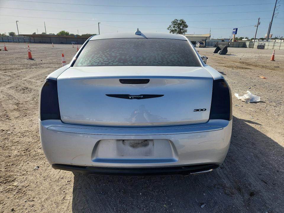 68088336 :رقم المزاد ، 2C3CCAAG1KH569688 vin ، 2019 Chrysler 300 مزاد بيع