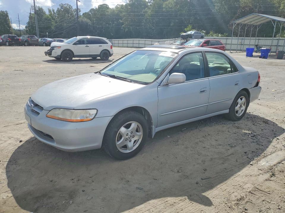 Продаж на аукціоні авто 2000 Honda Accord, vin: 1HGCG1654YA014959, номер лоту: 67727896