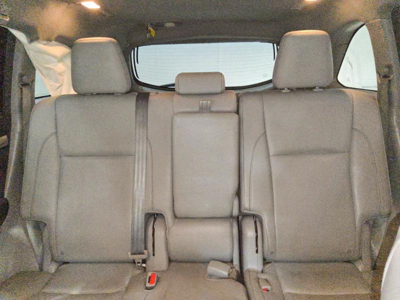 71023566 :رقم المزاد ، 5TDJKRFH1FS156795 vin ، 2015 Toyota Highlander مزاد بيع