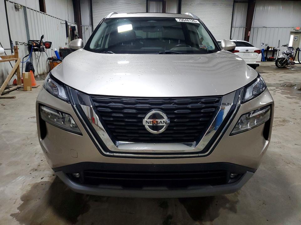 Продажа на аукционе авто 2021 Nissan Rogue, vin: JN8AT3CB8MW238518, номер лота: 70048126
