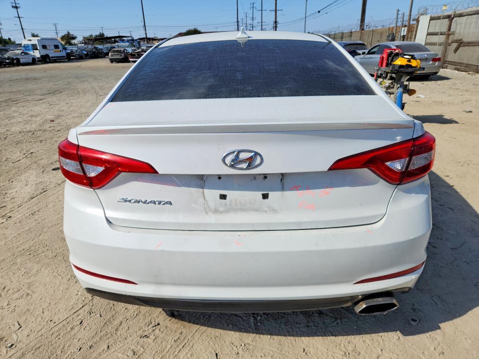 69961306 :رقم المزاد ، 5NPE24AF1FH184242 vin ، 2015 Hyundai Sonata مزاد بيع