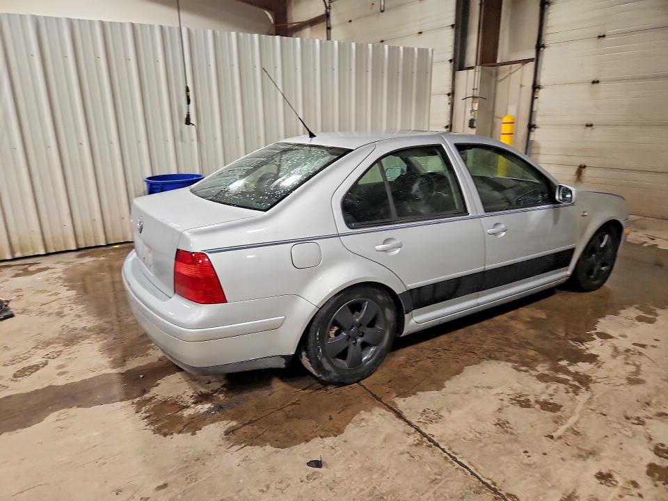 2003 Volkswagen Jetta მანქანა იყიდება აუქციონზე, vin: 3VWSK69MX3M045926, აუქციონის ნომერი: 68000406