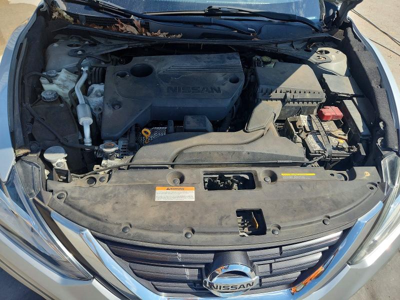 2017 Nissan Altima მანქანა იყიდება აუქციონზე, vin: 1N4AL3AP2HN314018, აუქციონის ნომერი: 70658506