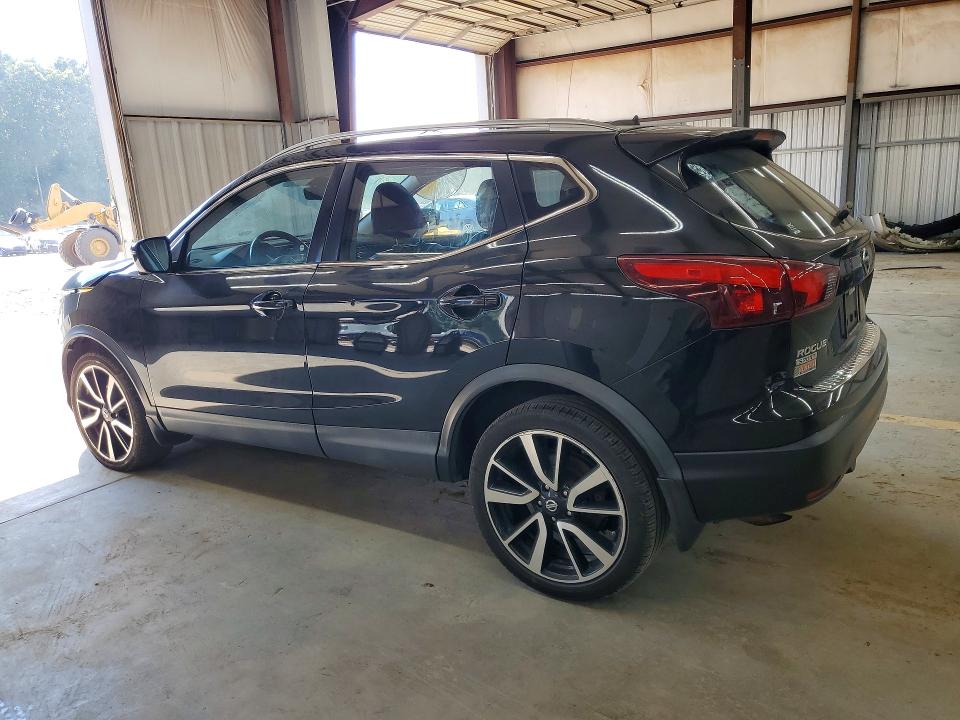 68107996 :رقم المزاد ، JN1BJ1CR8HW130285 vin ، 2017 Nissan Rogue Sport مزاد بيع