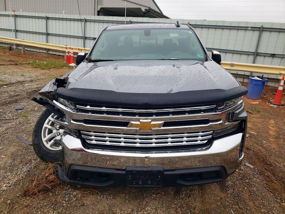 2020 Chevrolet Silverado მანქანა იყიდება აუქციონზე, vin: 3GCUYDED8LG417489, აუქციონის ნომერი: 69858666