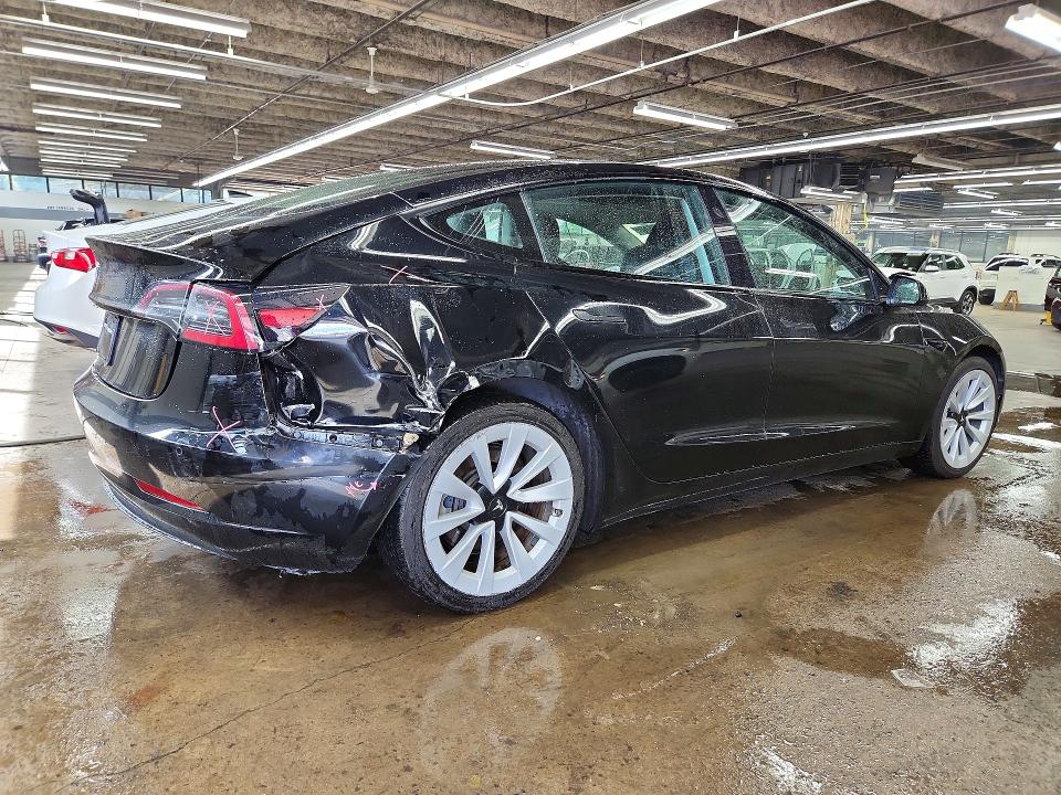 67679876 :رقم المزاد ، 5YJ3E1EA1NF369335 vin ، 2022 Tesla Model 3 مزاد بيع