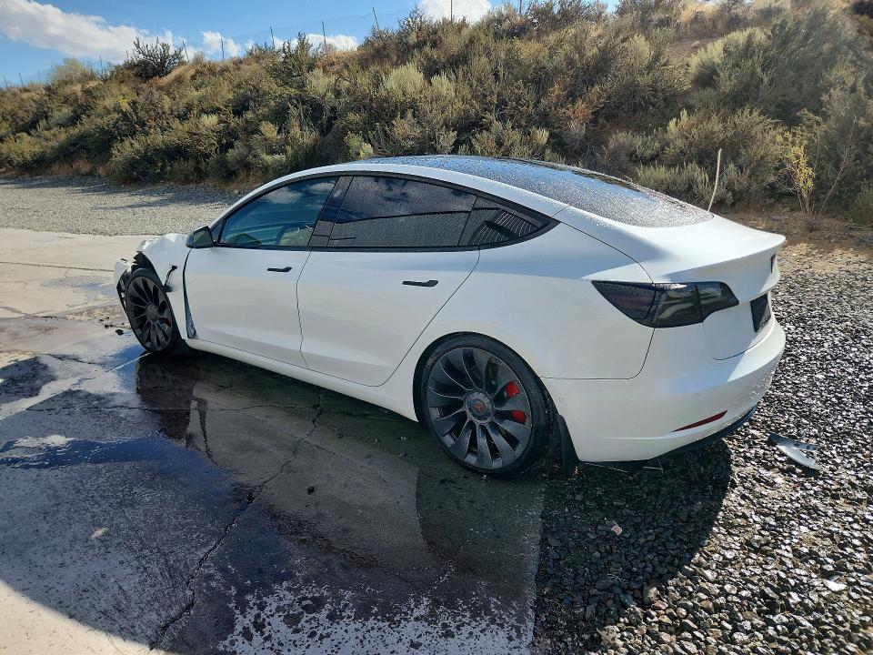 Продажа на аукционе авто 2022 Tesla Model 3, vin: 5YJ3E1EC6NF295380, номер лота: 68879366