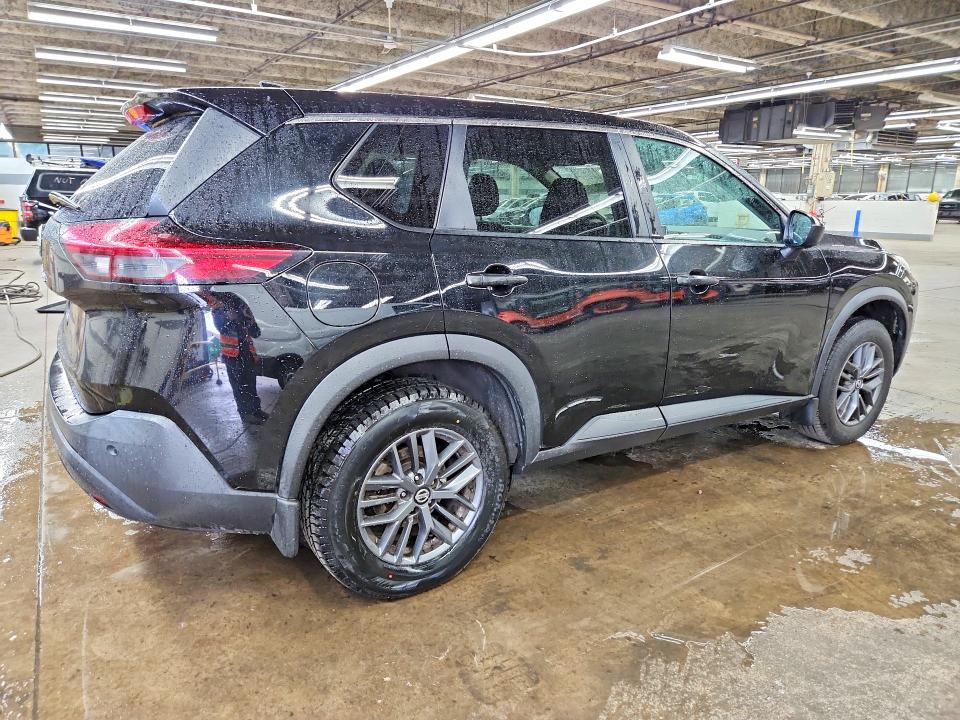 70249896 :رقم المزاد ، 5N1AT3AA9MC676161 vin ، 2021 Nissan Rogue مزاد بيع