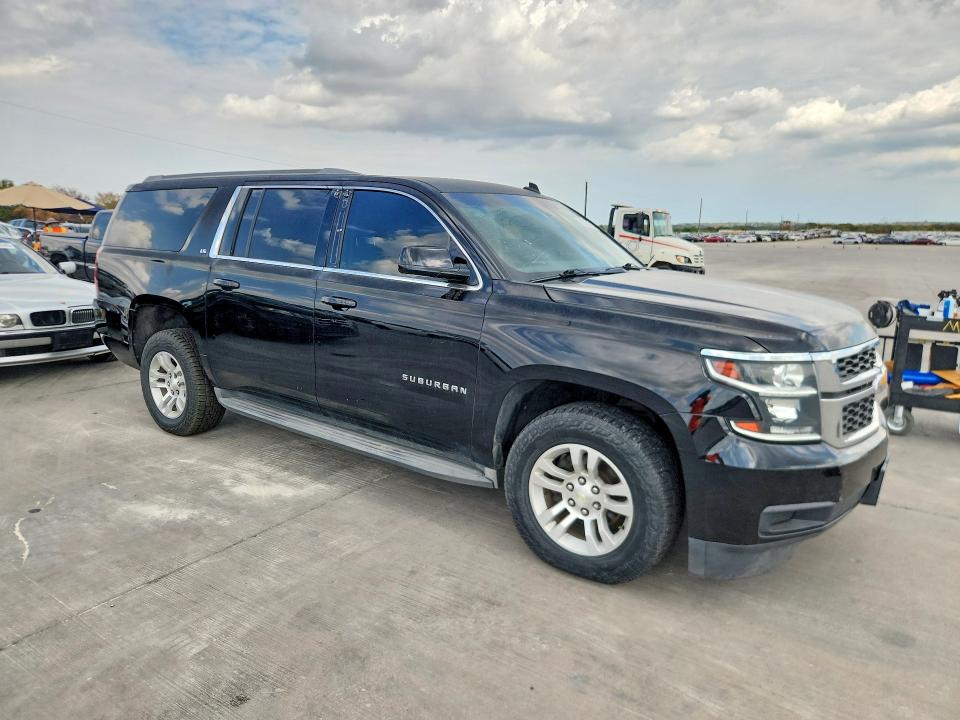 70653406 :رقم المزاد ، 1GNSCHKC0FR307542 vin ، 2015 Chevrolet Suburban مزاد بيع