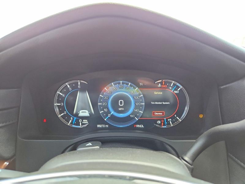 68426716 :رقم المزاد ، 1GYS3BKJ6LR288053 vin ، 2020 Cadillac Escalade مزاد بيع