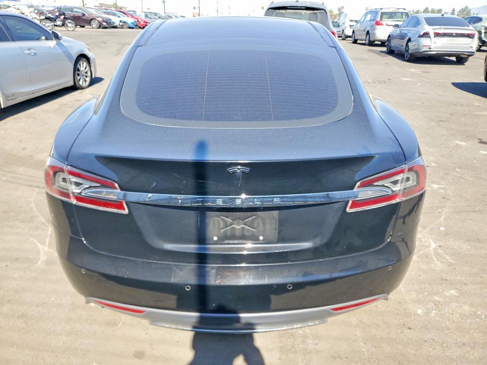Aukcja sprzedaży 2013 Tesla Model S, vin: 5YJSA1CN9DFP27647, numer aukcji: 70147366