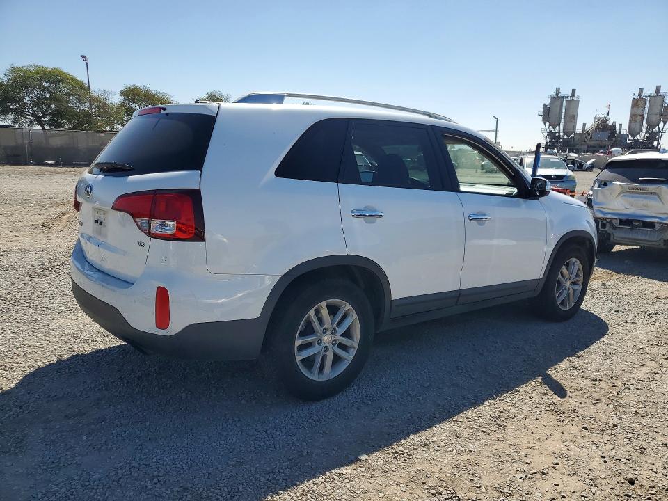 Продажа на аукционе авто 2015 Kia Sorento, vin: 5XYKT4A70FG642126, номер лота: 70067386
