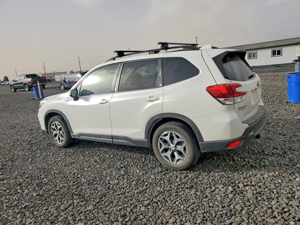 Продажа на аукционе авто 2020 Subaru Forester, vin: JF2SKAJCXLH524832, номер лота: 70553796