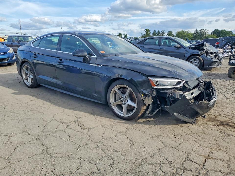 Продажа на аукционе авто 2019 Audi A5, vin: WAUENCF56KA023384, номер лота: 69719296