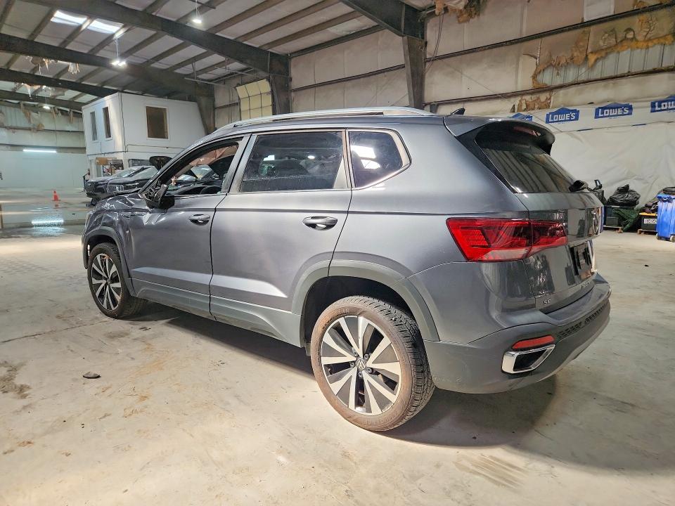 Продажа на аукционе авто 2024 Volkswagen Taos, vin: 3VVSX7B26RM118366, номер лота: 69047236