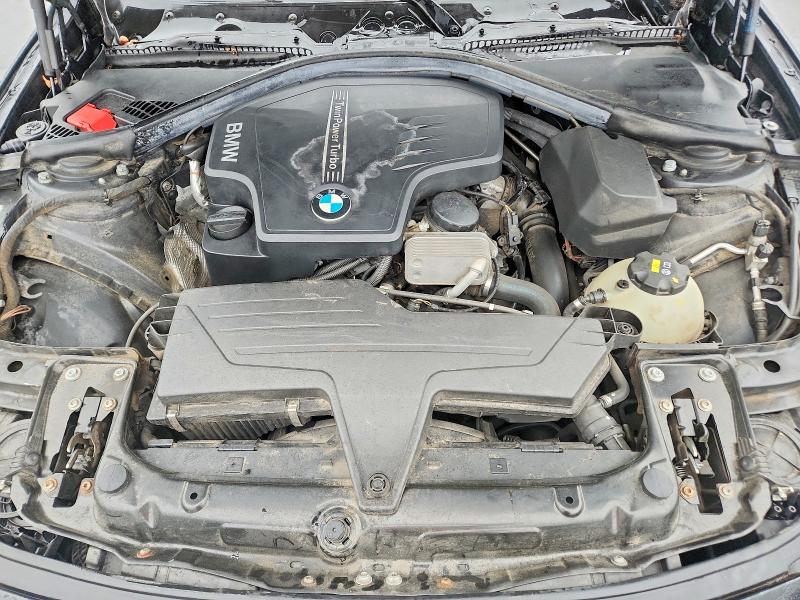 70599926 :رقم المزاد ، WBA3C3G55ENS70615 vin ، 2014 Bmw 320 مزاد بيع