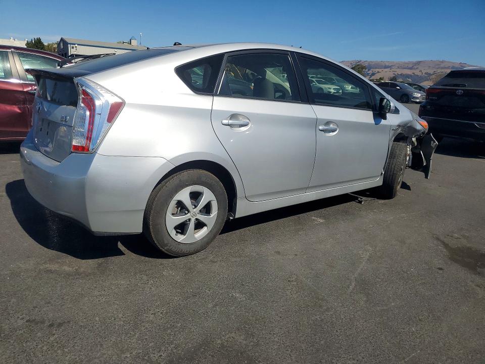 2015 Toyota Prius მანქანა იყიდება აუქციონზე, vin: JTDKN3DU1F2003169, აუქციონის ნომერი: 70254186