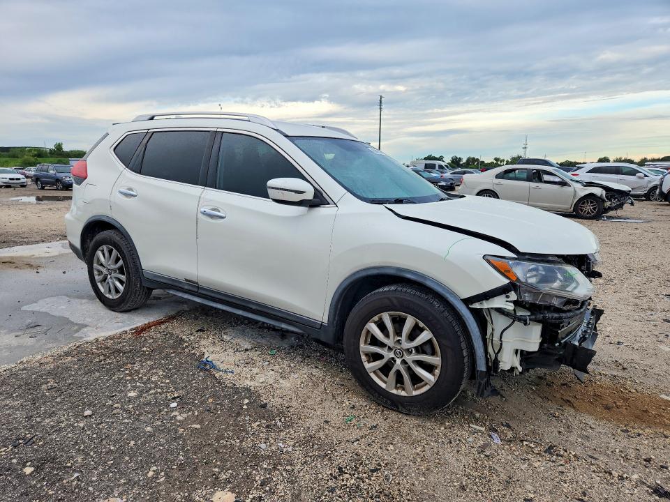 2018 Nissan Rogue მანქანა იყიდება აუქციონზე, vin: KNMAT2MT5JP566014, აუქციონის ნომერი: 69882176