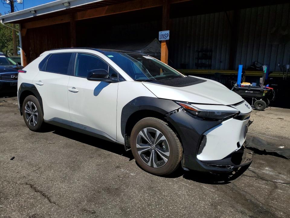 Продаж на аукціоні авто 2025 Toyota Bz4x, vin: JTMABACA2SA092959, номер лоту: 67435136