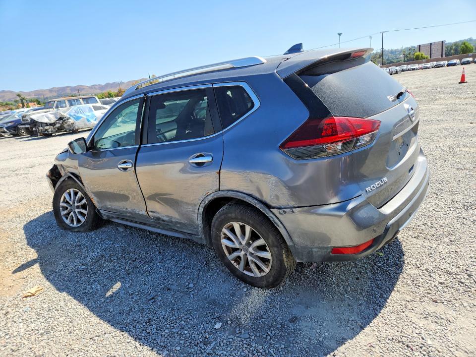 2020 Nissan Rogue მანქანა იყიდება აუქციონზე, vin: JN8AT2MV4LW139972, აუქციონის ნომერი: 70183936