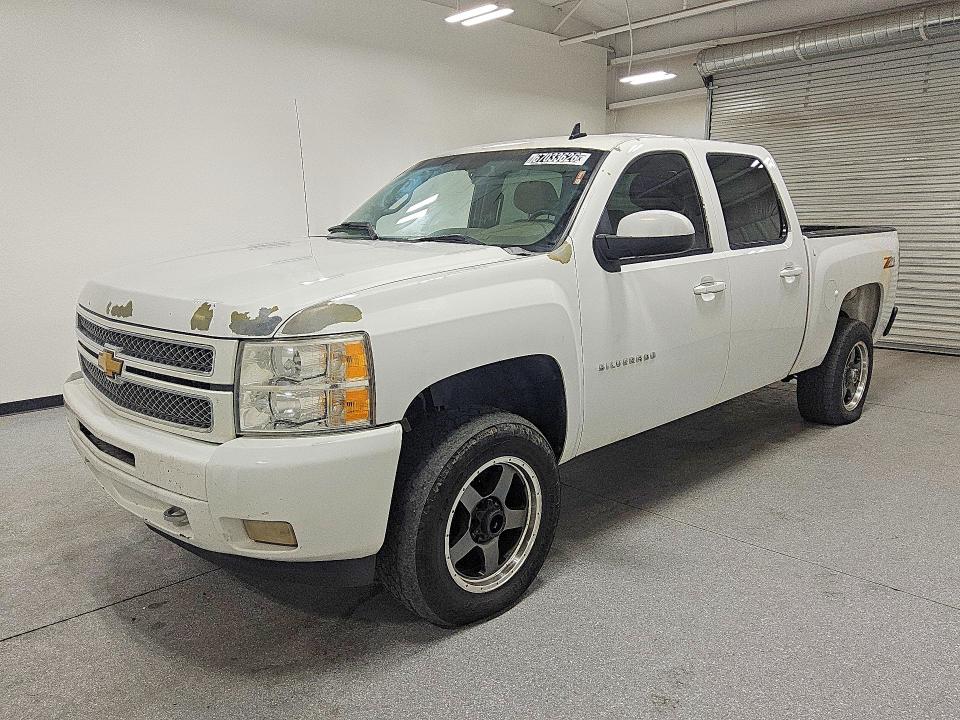 2013 Chevrolet Silverado მანქანა იყიდება აუქციონზე, vin: 3GCPKSE71DG272469, აუქციონის ნომერი: 67033626