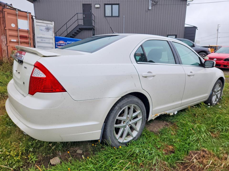 Продаж на аукціоні авто 2011 Ford Fusion, vin: 3FAHP0JA1BR270854, номер лоту: 69077886