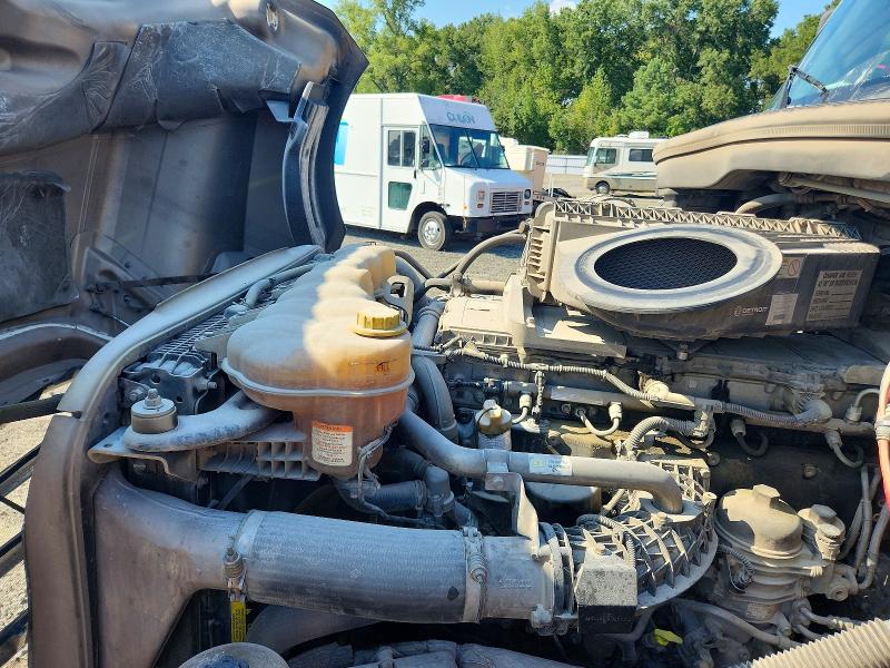2018 Freightliner Cascadia 126 მანქანა იყიდება აუქციონზე, vin: 3AKJHHDR2JSJJ0386, აუქციონის ნომერი: 67384836