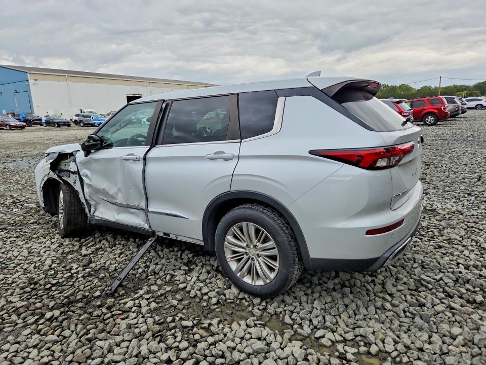 Продажа на аукционе авто 2022 Mitsubishi Outlander, vin: JA4J4TA83NZ048345, номер лота: 69970456